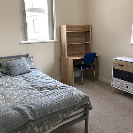 Armyn House Apartments, Your Coastal Escape In فالموث المظهر الخارجي الصورة