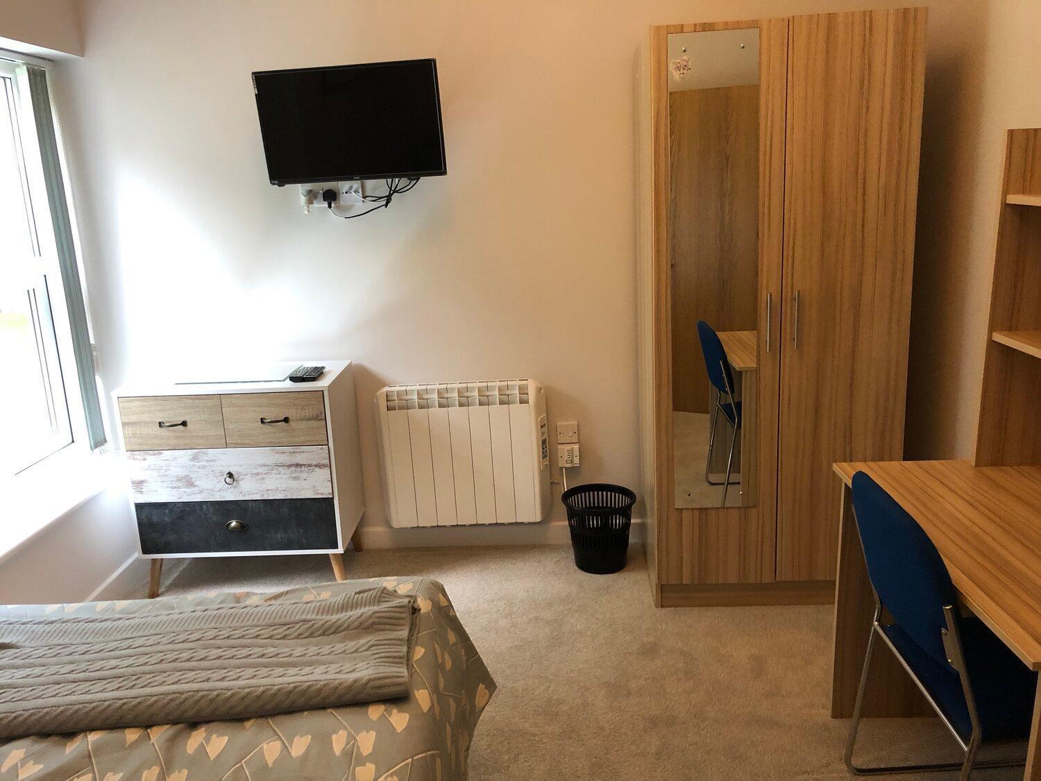 Armyn House Apartments, Your Coastal Escape In فالموث المظهر الخارجي الصورة